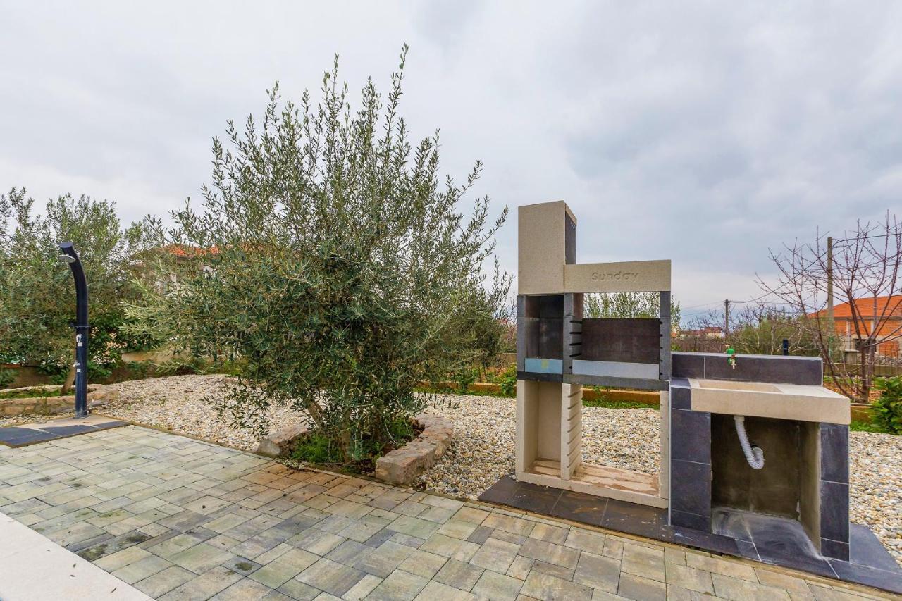 Villa Lio With Private Pool Linardici Екстер'єр фото